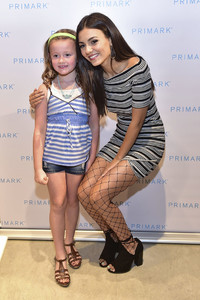 Victoria+Justice+Victoria+Justice+Celebrates+dChV7wWYPsVx.jpg