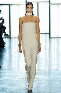Cushnie+et+Ochs+Fall+2015+gpQrX85ezbyx.jpg
