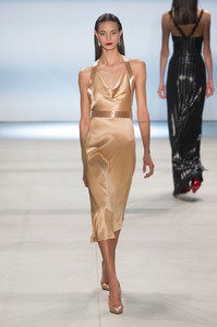 Cushnie+et+Ochs+Fall+2016+5V0HTUWYwuux.jpg