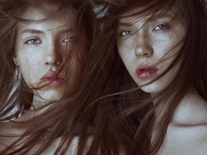 Alisa And Sasha Pankratova4.jpg