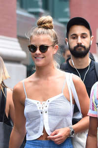 Nina-Agdal-in-Jeans-Mini-Skirt--09.jpg