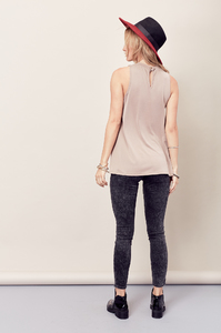 Promesa-USA_FW16-Ecomm_Bryana_MAUS.42915.jpg