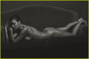 irina-shayk-topless-gq-cover-02.jpg