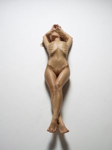 julia-nude-figures-20-10000px.jpg