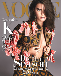 kendall_vogueus201609_02.jpg