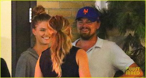 leonardo-dicaprio-nina-agdal-date-night-nyc-06.jpg