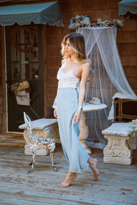 lookbook_16_774a1875-4c01-44bf-b277-7ae7357f5d4b.jpg
