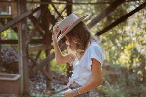 lookbook_24_3d03f1a3-e6a3-4fa7-a93e-2ce86f4816ec.jpg