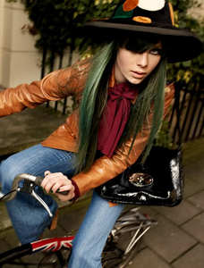 tatler_edie_07.JPG