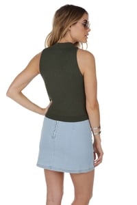 1_274761_ZM_OLIVE_BACK.JPG