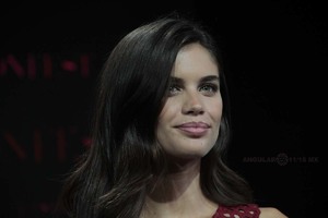 la-top-model-Sara-Sampaio-rostro-de-la-campaña-de-Liverpool-Otoño-Invierno-2016.jpg