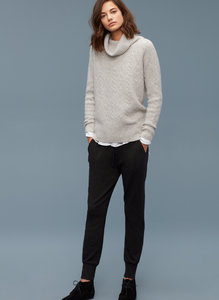 aritzia (67).jpg