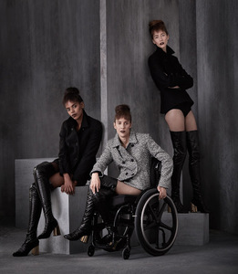 ADAPTIVE CLOTHING LINE IZ COLLECTION SHOWS HOW INCLUSIVE FASHION CAN BE-2.jpg