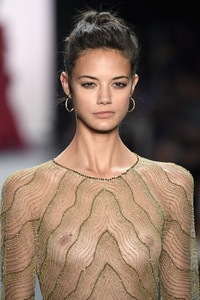 Jenny+Packham+Runway+September+2016+New+York 12.jpg