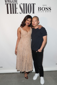 Priyanka+Chopra+W+Magazine+Hugo+Boss+Celebrate+S5OfMgop1Hhx.jpg