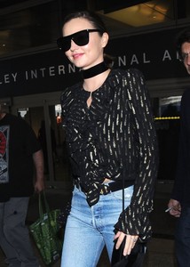 Miranda+Kerr+Miranda+Kerr+Arrives+Flight+LAX+K-L8iTa4JrSx.jpg