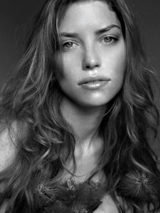 Amanda Nell Goldsmith 2.jpg