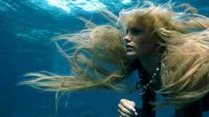 Daryl-Hannah-splash.jpg