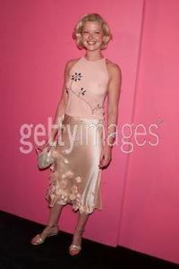 Gretchen_Mol_BG1.2312924.jpg
