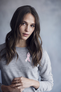 alicia-vikander-cancer.jpg