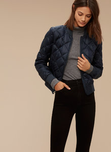 aritzia.jpg