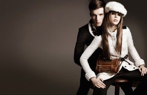burberry-autumn-winter-2011-ad-campaign-31.jpg