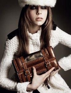 burberry-autumn-winter-2011-ad-campaign-51.jpg