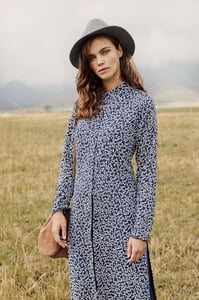 c-a-lookb-fall-f01-51564699.jpg