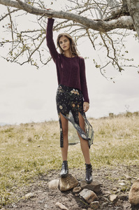 c-a-lookb-fall16-f12-064021787.jpg