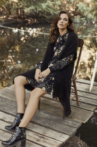 c-a-lookb-fall16-f24-142577553.jpg