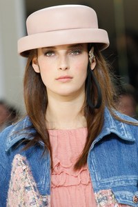 chanel_julia1b.jpg