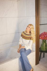 claudia-schiffer-semaine-denim-and-sweater-681x1022.jpg