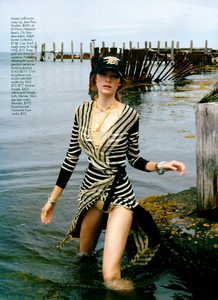 deanna_miller-elle-nov05-5.jpg