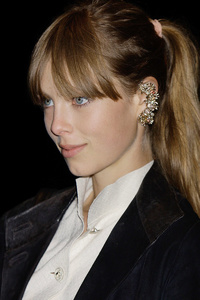 edie-campbell-2.jpg