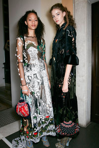 fendi-ar-bks-rf16-0111.jpg