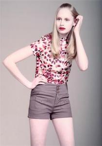justineelmerolsenmodelsta7.jpg