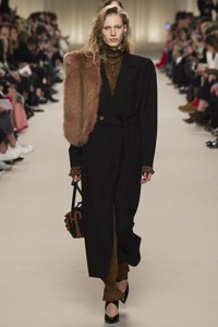 lanvin_Julia1.jpg