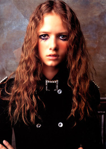 malinowska-fashion2005-4.jpg