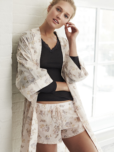 zara-home-lingerie-aw16_2.jpg