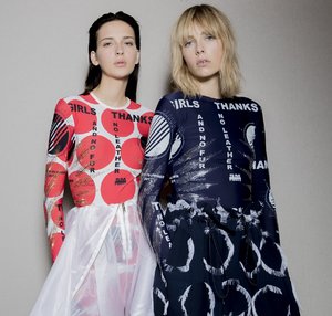 01-stella-mccartney-kevin-tachman.jpg