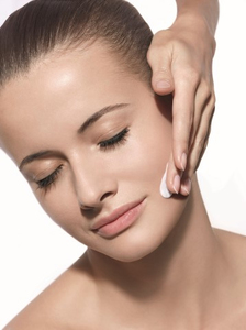 Dominika Kucharova institut esthederm5.jpg