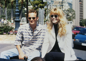 Luke Perry & Claudia Schiffer.jpg