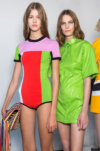 Emilio+Pucci+Spring+2017+Backstage+OSpMe-aQqL4x.jpg