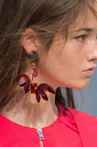 Marni+Spring+2017+Details+ZfLclafGDq9x.jpg