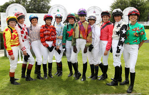Edie+Campbell+Glorious+Goodwood+Ladies+Day+pEYP05xFc18x.jpg
