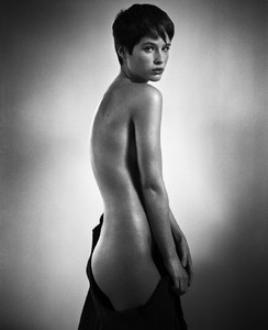 Chloe Francois2.jpg