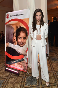 Sara+Sampaio+4th+Annual+Save+Children+Illumination+NK26hy8EbjXl.jpg