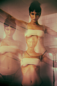 BELLA-5_V-MAG_ALANA-OHERLIHY.jpg