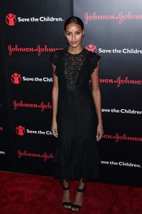 Gracie-Carvalho--The-4th-Annual-Save-The-Children-Illumination-Gala--02-662x992.jpg