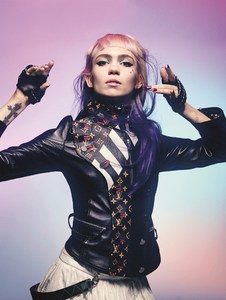 Grimes-by-Craig-McDean-1.jpeg